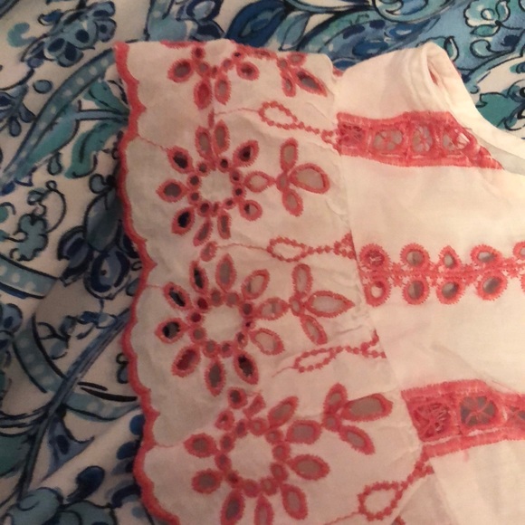 GAP Pink and White Scalloped Tank - Picture 4 of 4